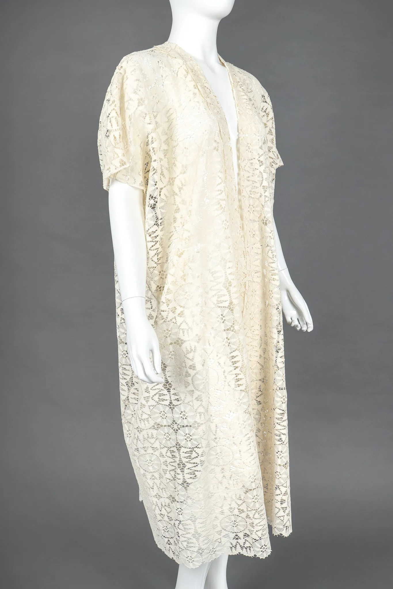 Bobbin Lace Kimono Robe