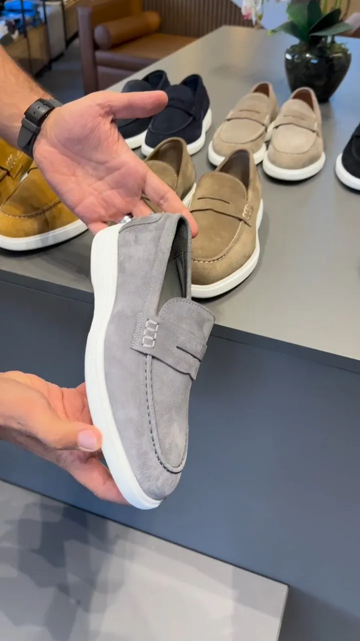 Men's Solid Color High End Loafers