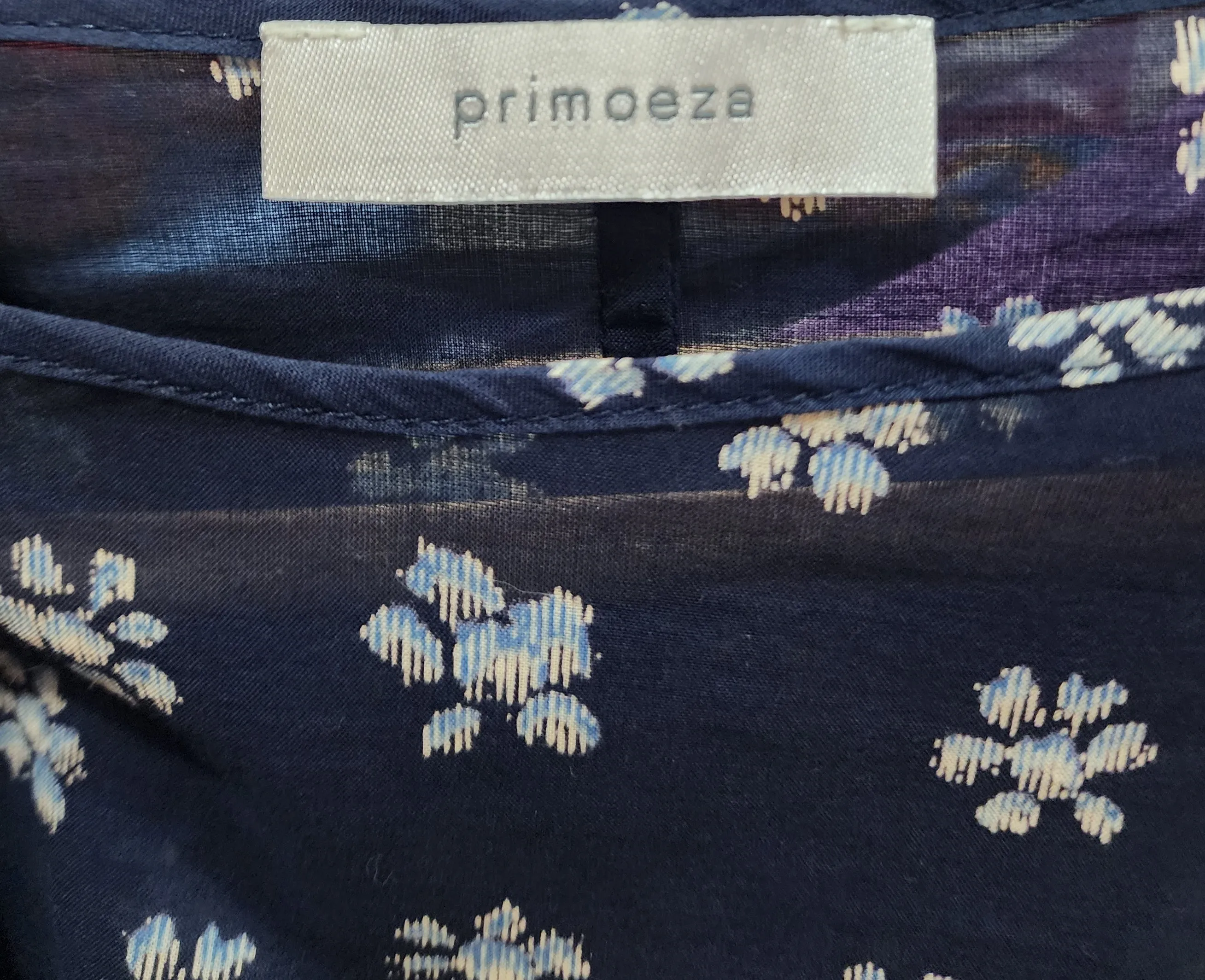 Primoeza navy cotton top size L