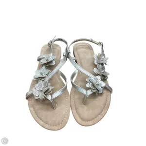 Sandals Flats By Clothes Mentor In Gold, Size: 10