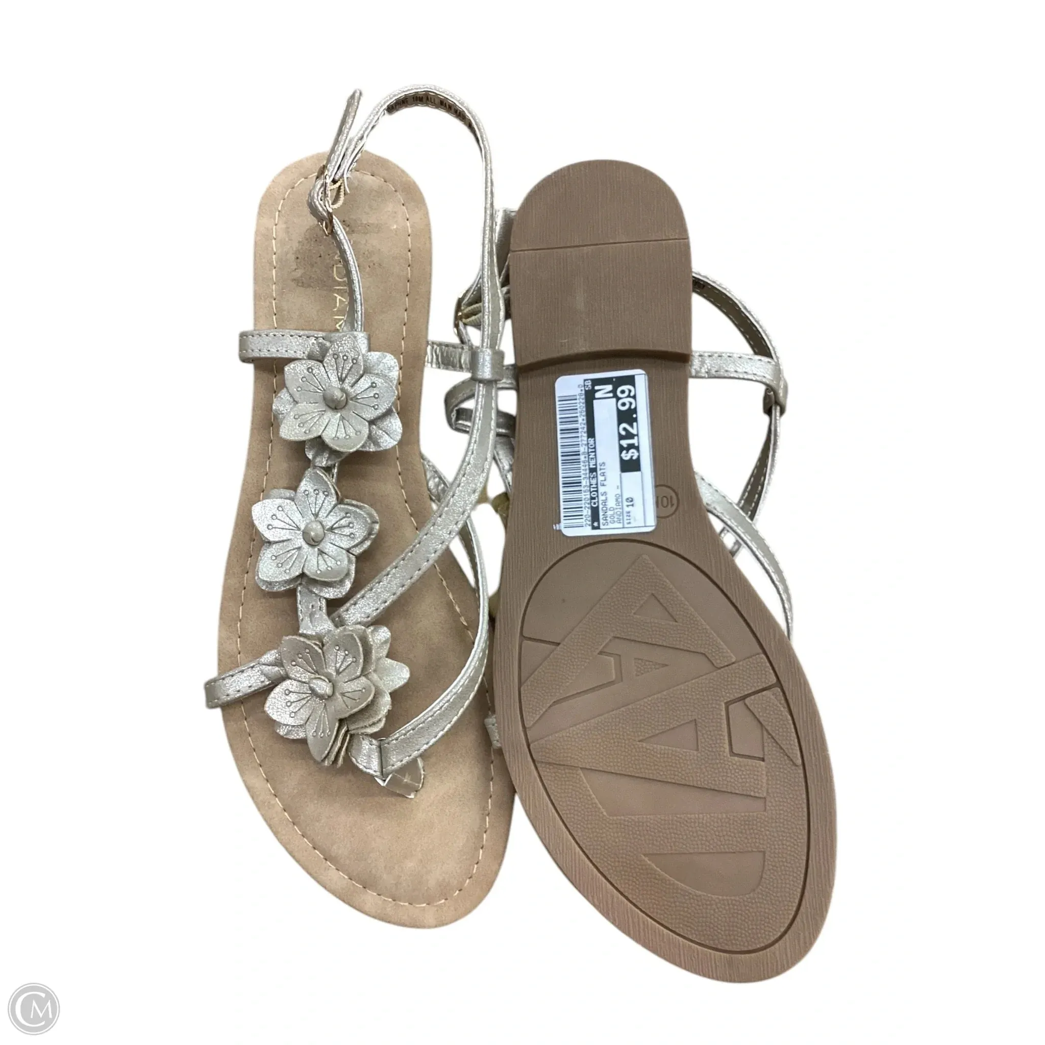Sandals Flats By Clothes Mentor In Gold, Size: 10