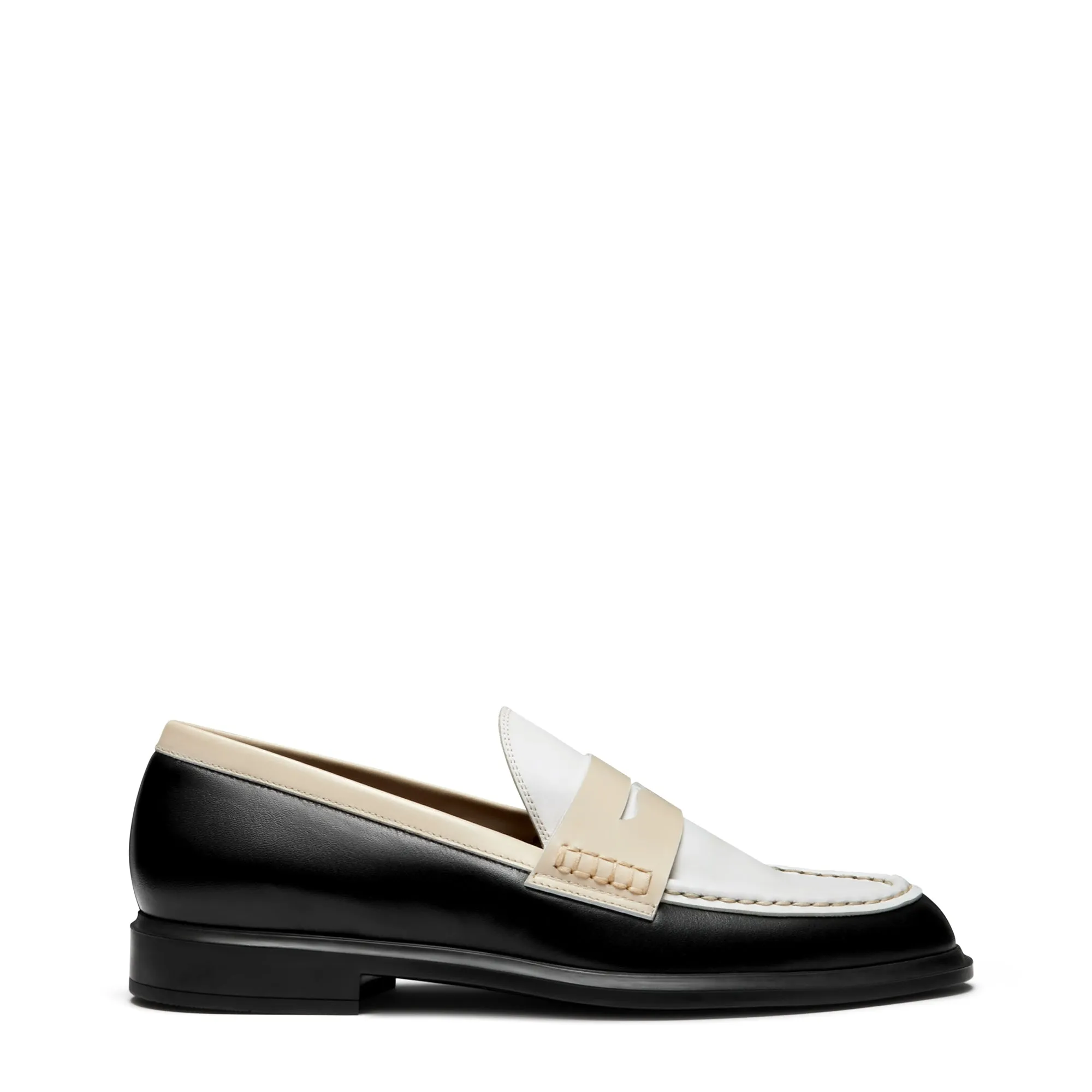 Vendôme Blandine black and white calfskin leather loafers with cream details